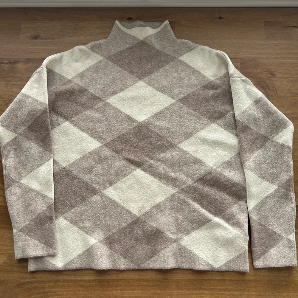Tahari Turtleneck Sweater